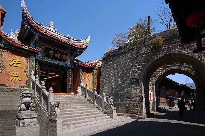 起重机卡车找不同
